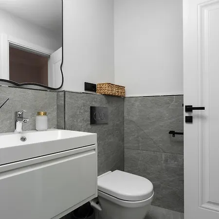 Premium Family House For 10 Near Taksim