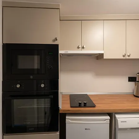 Premium Family House For 10 Near Taksim Villa *